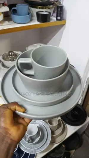 16-Piece Grey Dinnerware Set
