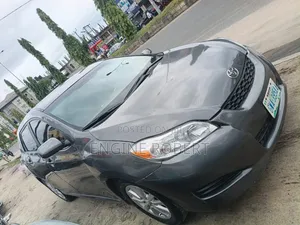 Toyota Matrix 2010 Gray