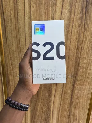 New Samsung Galaxy S20 FE 5G 128 GB Black