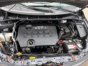 Toyota Corolla 2009 Gray