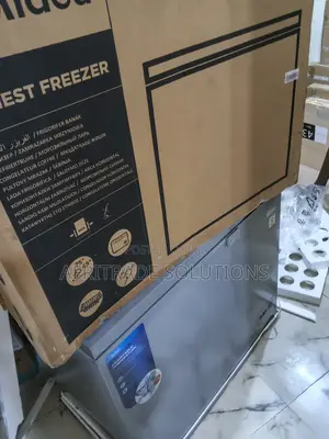 Midea 250l High Capacity Chest Freezer Mdrc34sfzg43