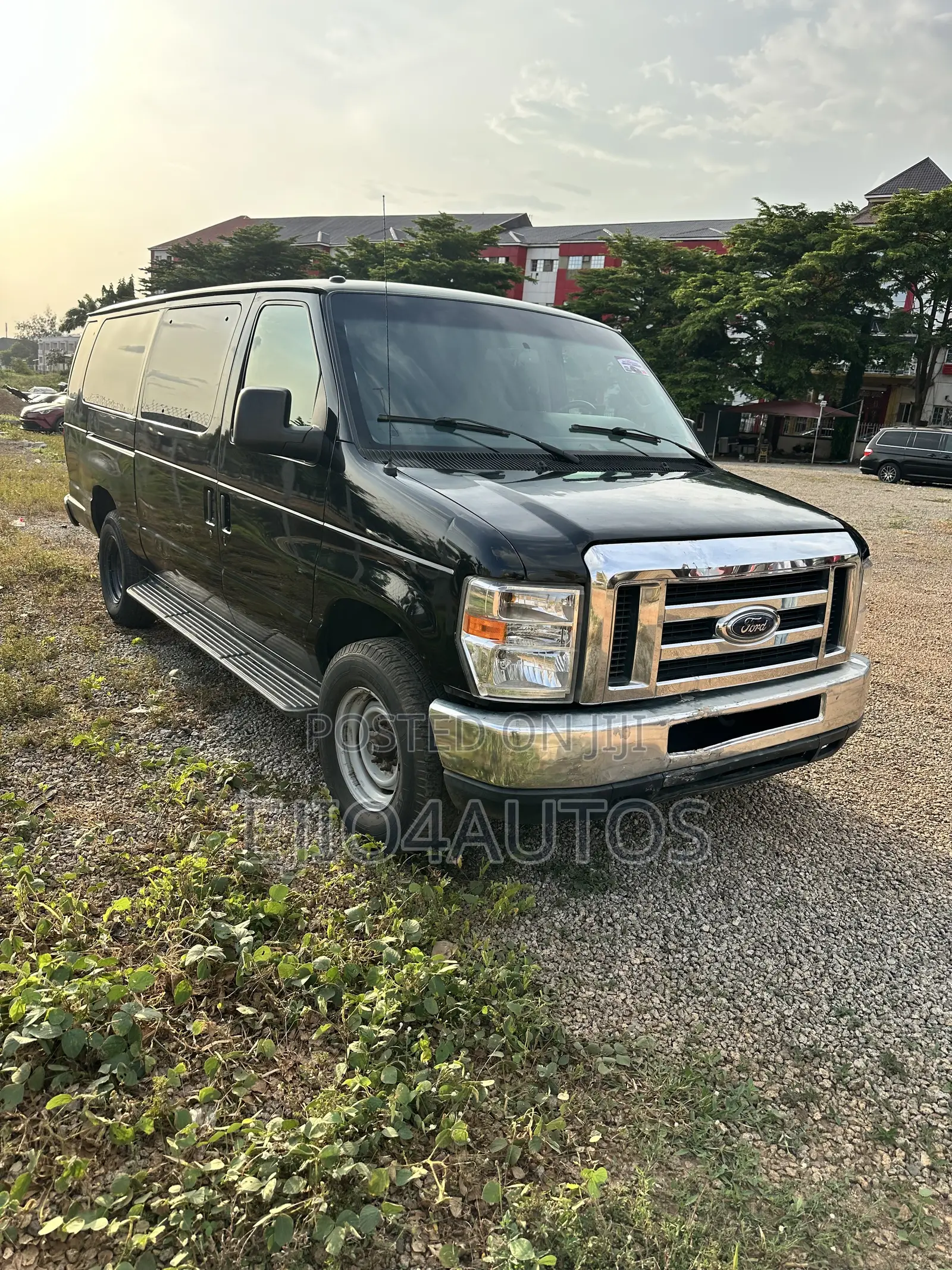 Ford E350 2013 Black