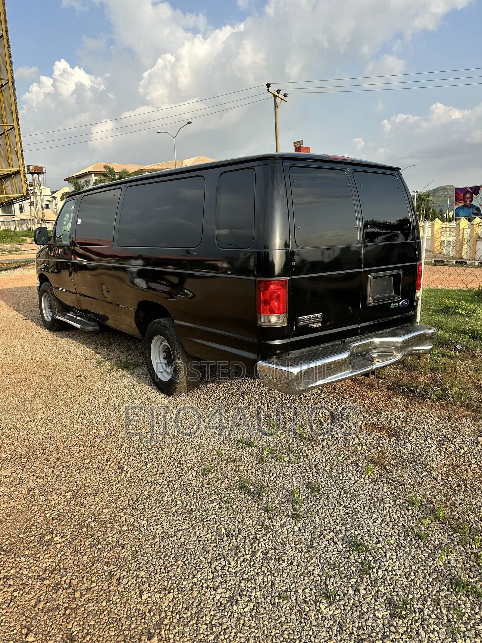 Ford E350 2013 Black
