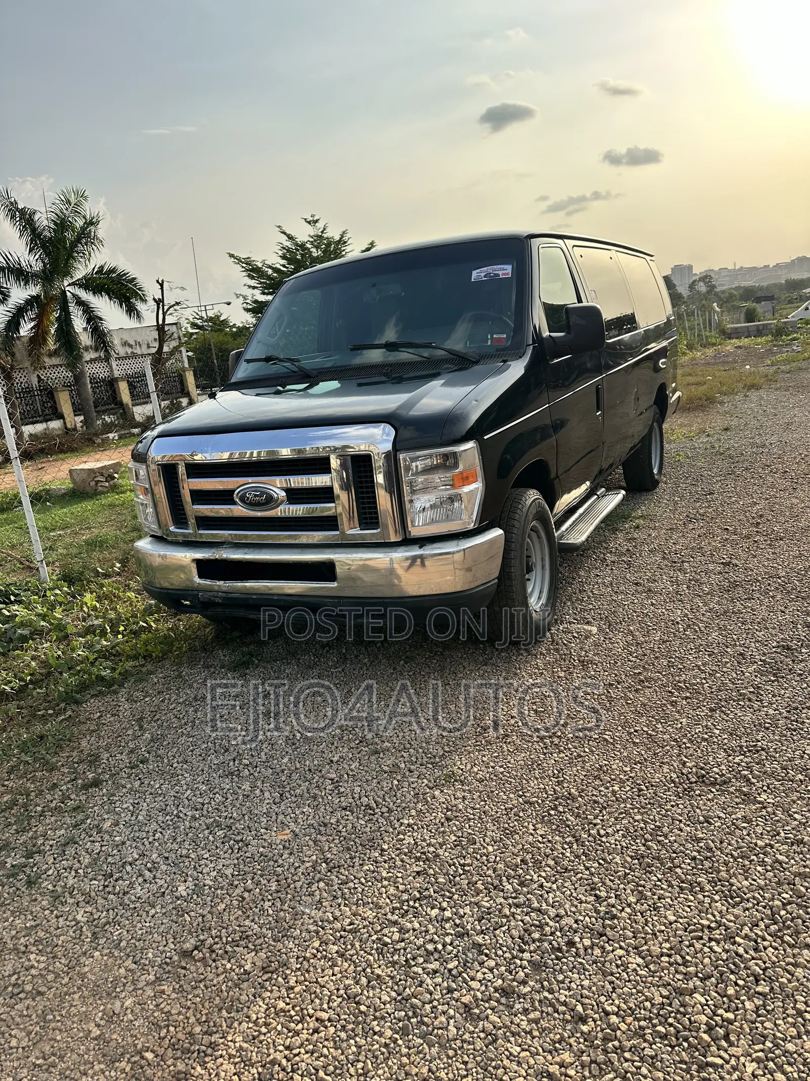 Ford E350 2013 Black