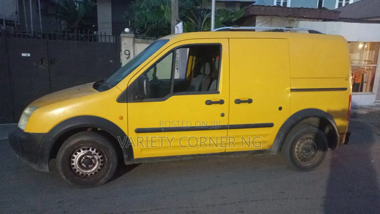 Ford Transit 2008 Yellow