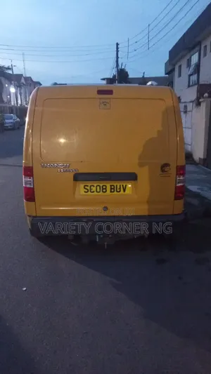 Ford Transit 2008 Yellow