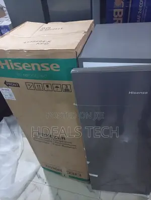 Hisense Freezer With Durable Shelves and Reliable Freezing Performance