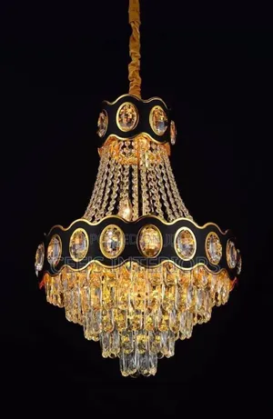 Cee's Lighting Chandeliers