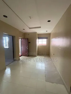 Mini Flat in Canal West, Osapa london for rent