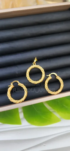 Gold Earring and Pendant Set