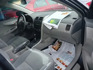 Toyota Corolla 1.8 Advanced 2009 Gray