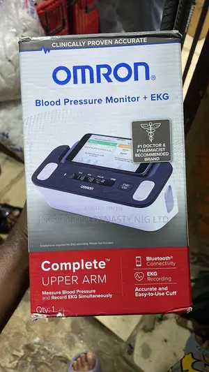 Omron. Blood Pressure Monitor + Ekg