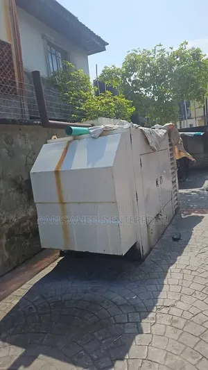 Fairly Nigeria Used 65kva Cummins Soundproof Generator.