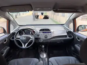 Honda Fit 2017 Gold