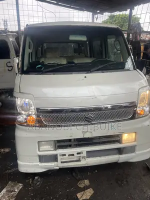 Suzuki Every 2015 White