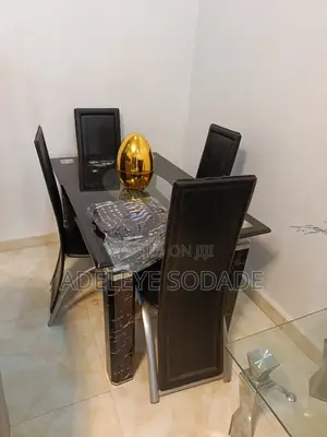 Dinning Table