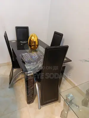 Dinning Table