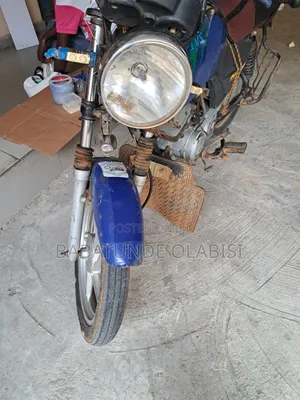 TVS HLX 125 2021 Blue