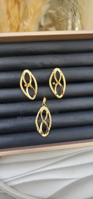 Gold Plated Earring and Pendant Set