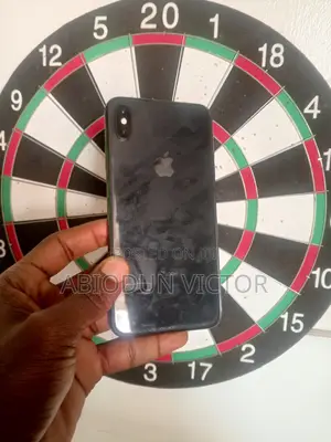 Apple iPhone XS Max 64 GB Black