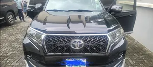 Toyota Land Cruiser Prado 2019 Black