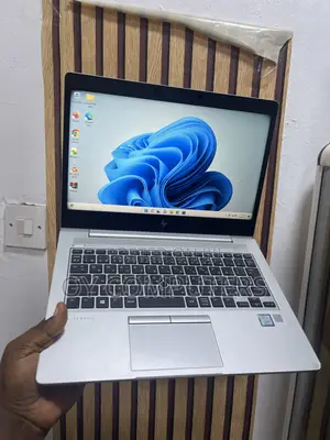 Laptop HP EliteBook 830 G6 8GB Intel Core i5 SSD 256GB