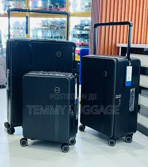 Set of 3 Traveling Luggage Boxes With Laptop Space