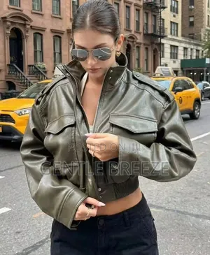 Trendy Cropped Faux Leather Bomber Jacket – Streetwear Style