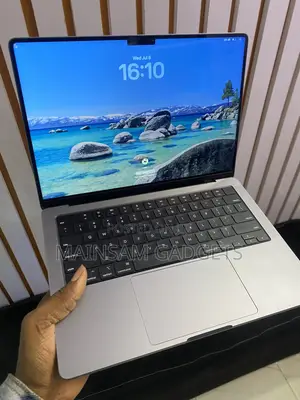 Laptop Apple MacBook Pro 2023 M2 Pro 32GB Apple M2 SSD 512GB