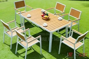  Premium 6-Seater Aluminum Outdoor Dining Set .