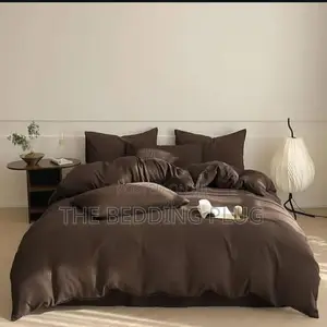 100% American Cotton Chocolate Brown Duvet and Bedsheet Set (6x6)