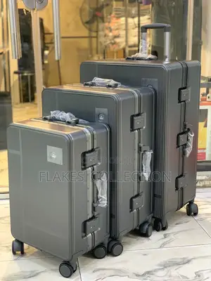 Flakes Luggage Special Collection