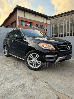 Mercedes-Benz M Class ML350 4MATIC 4dr SUV AWD (3.5L 6cyl 7A) 2014