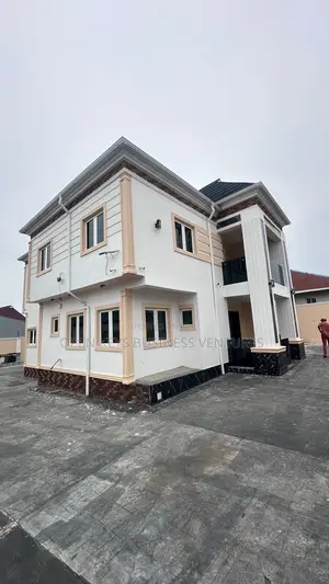 Furnished 5bdrm Duplex in Admiral Close, Akala Express for sale