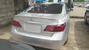 Lexus ES 2012 Silver