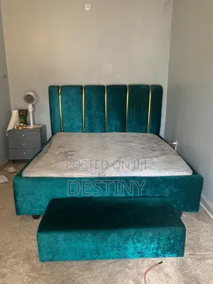 6/6 Bed Frame,Bed With Ottoman ,2sides and a Console and Centre Table