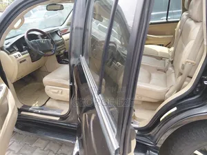 Lexus LX 570 2012 Black