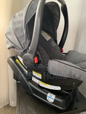 Graco Snugride 35 Baby Car Seat