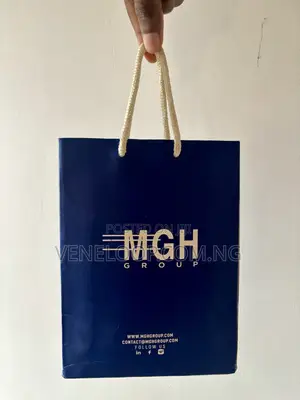 Custom A5 Paper Bag Print With Handle | Branded Gift Shopping Bags