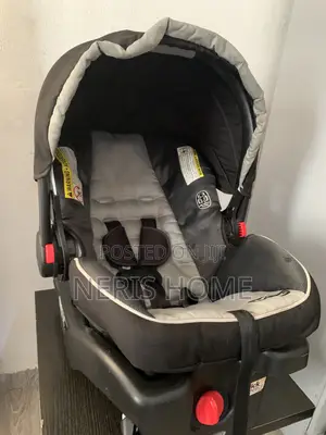 Graco Snugride 35 Baby Car Seat