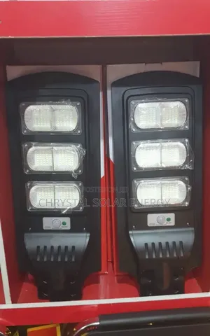 3eyes 600watts Solar Powered Industrial Street Light With Remote Kit