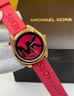 Michael Kors Quality Luxury Female Rubber Wristwatch