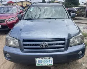 Toyota Highlander V6 2006 Gray
