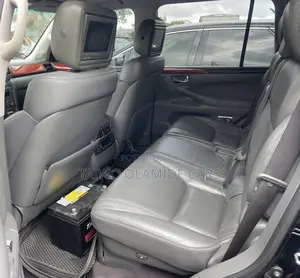 Lexus LX 570 2010 Black