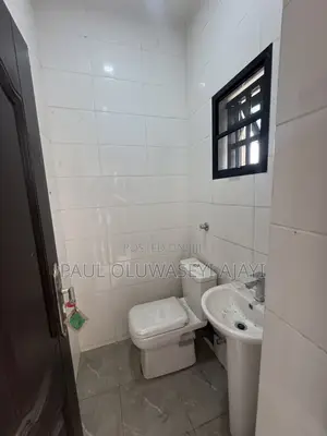 2bdrm Block of Flats in Jabi for rent