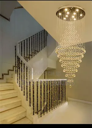 Cee's Chandeliers Light