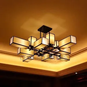 Cee's Chandeliers Light