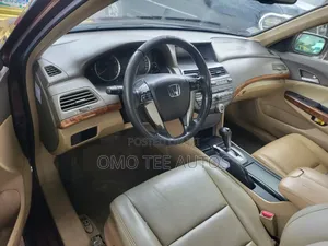 Honda Accord 2010 Purple