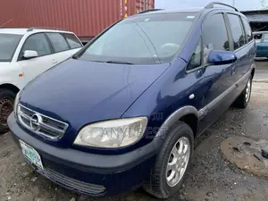 Opel Zafira 2005 Blue