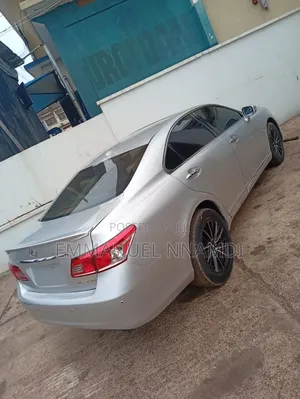 Lexus ES 350 2011 Silver